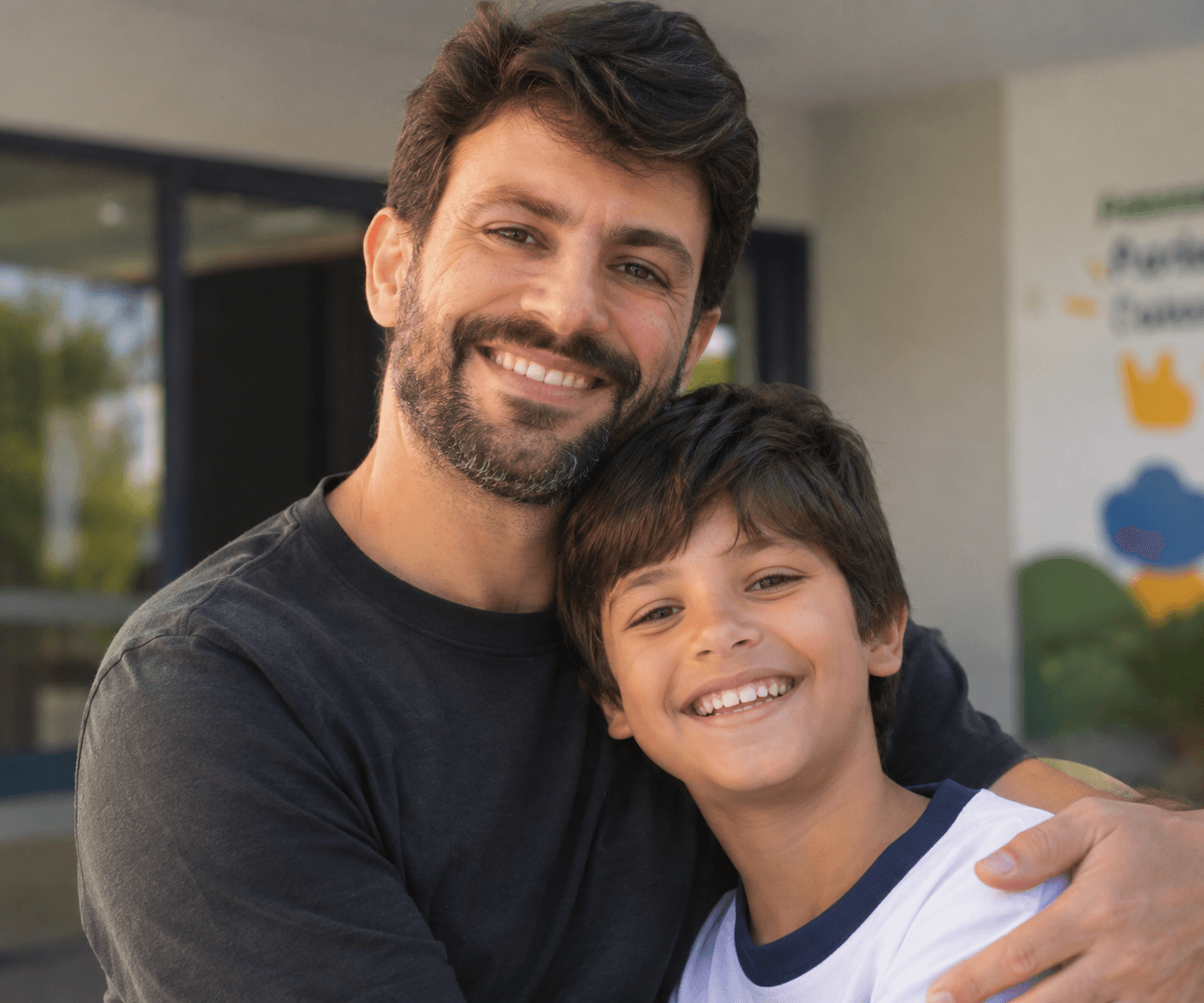 Marcelo e seu filho, uma família da comunidade CEMAC